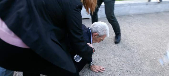 Δύο χρόνια πριν ο Μπουτάρης έλεγε ότι ο Μητροπολίτης Πειραιώς θέλει ξύλο!